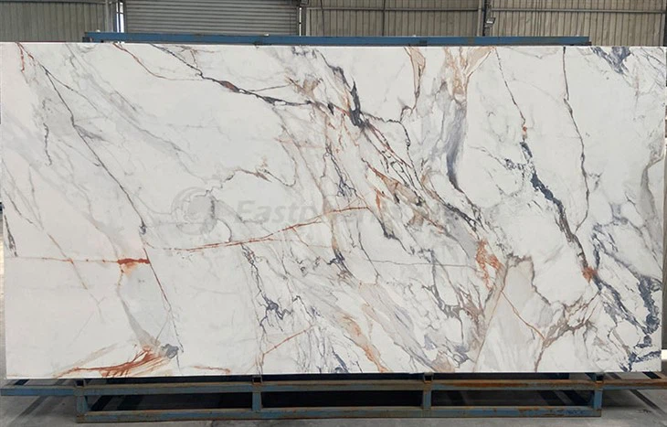 Warna Marmar Batu Tersinter